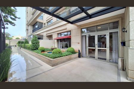 Apartamento à venda com 183m², 3 quartos e 3 vagasEntrada