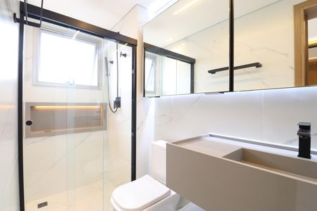 Apartamento à venda com 183m², 3 quartos e 3 vagasBanheiro da Suíte 2