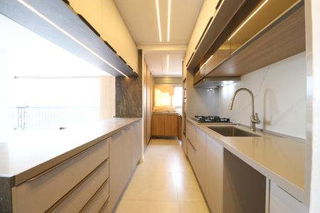 Apartamento à venda com 183m², 3 quartos e 3 vagasCozinha