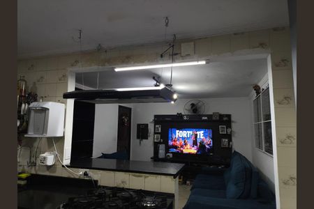 Sala de apartamento à venda com 2 quartos, 55m² em Vila Camilópolis, Santo André