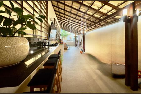 Casa à venda com 490m², 4 quartos e 4 vagas