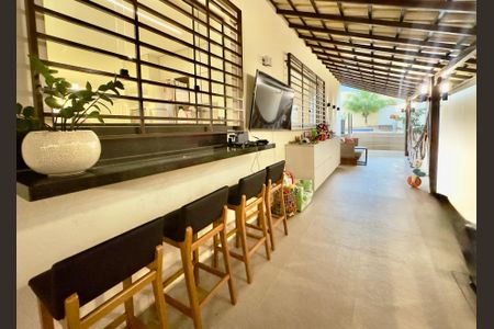 Casa à venda com 490m², 4 quartos e 4 vagas