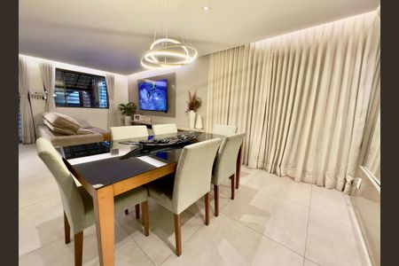 Casa à venda com 4 quartos, 490m² em Nova Cachoeirinha, Belo Horizonte