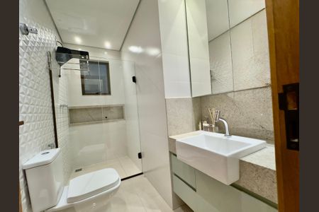 Casa à venda com 490m², 4 quartos e 4 vagas