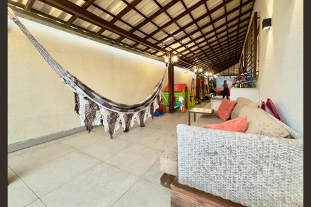 Casa à venda com 490m², 4 quartos e 4 vagas