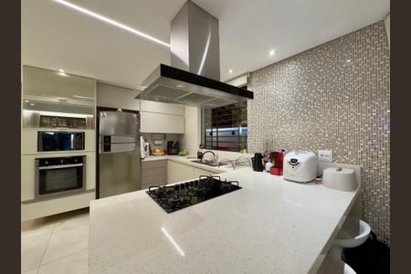 Casa à venda com 490m², 4 quartos e 4 vagas