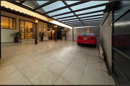 Casa à venda com 490m², 4 quartos e 4 vagas