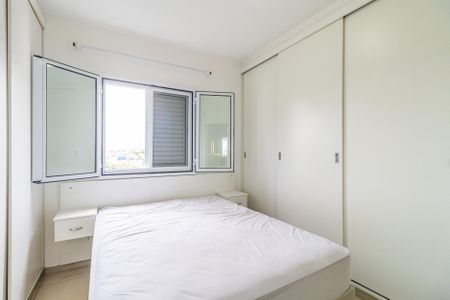 Apartamento à venda com 75m², 3 quartos e 2 vagas Apartamento à venda com 75m², 3 quartos e 2 vagasSuíte