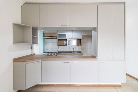 Apartamento à venda com 75m², 3 quartos e 2 vagas Apartamento à venda com 75m², 3 quartos e 2 vagasCozinha