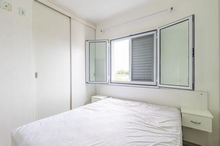 Apartamento à venda com 75m², 3 quartos e 2 vagas Apartamento à venda com 75m², 3 quartos e 2 vagasSuíte