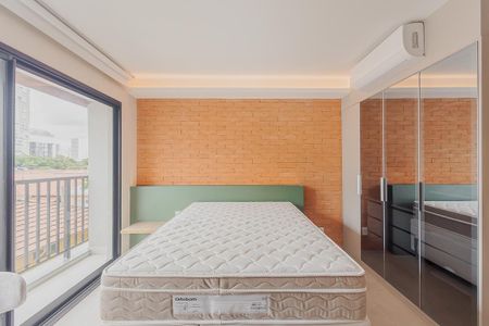 Quarto de kitnet/studio à venda com 1 quarto, 25m² em Pinheiros, São Paulo