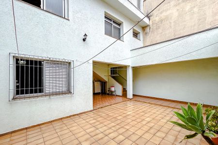 Casa à venda com 245m², 4 quartos e 2 vagasÁrea externa