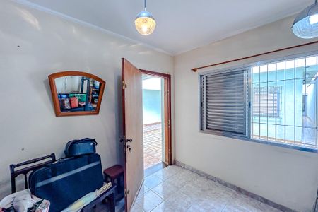 Casa à venda com 245m², 4 quartos e 2 vagasQuarto de Serviço