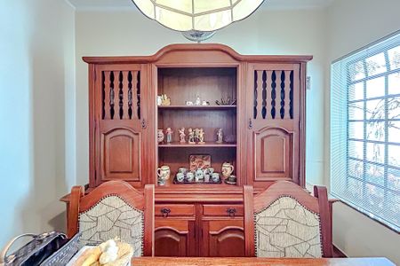 Casa à venda com 245m², 4 quartos e 2 vagasSala de Jantar