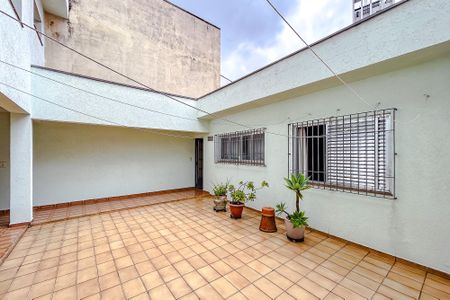 Casa à venda com 245m², 4 quartos e 2 vagasÁrea externa