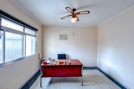 Casa à venda com 245m², 4 quartos e 2 vagasEdícula