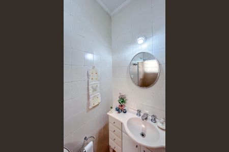 Casa à venda com 245m², 4 quartos e 2 vagasBanheiro