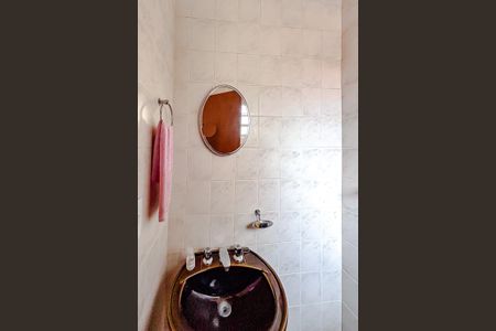 Casa à venda com 245m², 4 quartos e 2 vagasBanheiro da Edícula