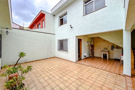 Casa à venda com 245m², 4 quartos e 2 vagasÁrea externa