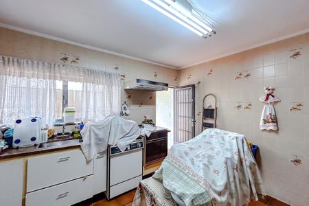 Casa à venda com 245m², 4 quartos e 2 vagasCozinha