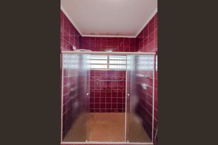 Casa à venda com 245m², 4 quartos e 2 vagasBanheiro da Suíte 1