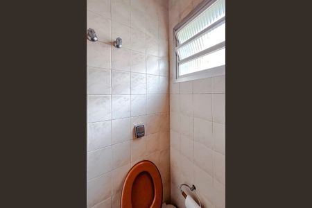 Casa à venda com 245m², 4 quartos e 2 vagasBanheiro da Edícula