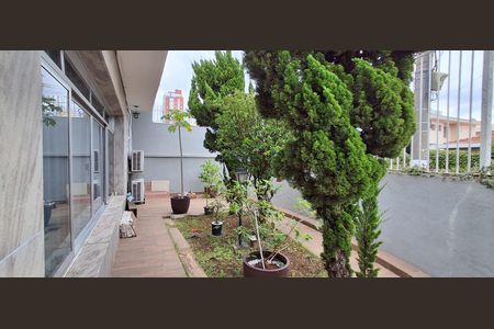 Casa à venda com 320m², 3 quartos e 4 vagasJardim 2