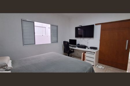 Casa à venda com 320m², 3 quartos e 4 vagasSuíte 