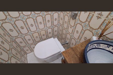 Casa à venda com 320m², 3 quartos e 4 vagasLavabo 