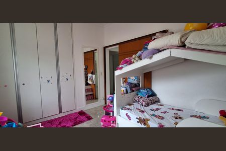 Quarto  de casa à venda com 3 quartos, 320m² em Jardim Orlandina, São Bernardo do Campo