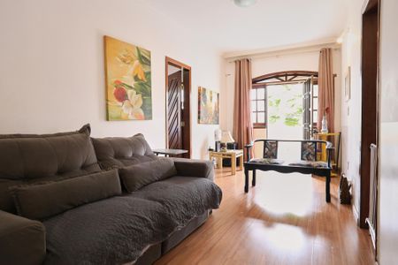 Casa à venda com 485m², 4 quartos e 4 vagasSala 2