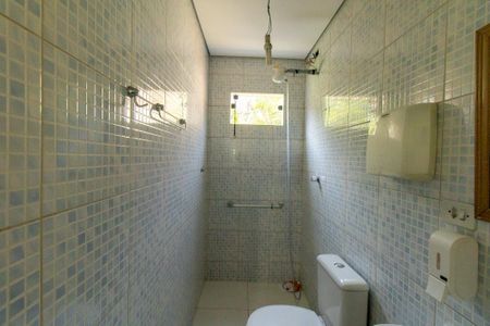 Casa para alugar com 200m², 3 quartos e 2 vagasBanheiro da Suíte