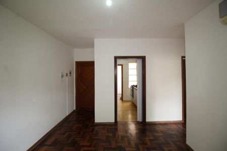 Sala de apartamento para alugar com 2 quartos, 51m² em Passo D’areia, Porto Alegre