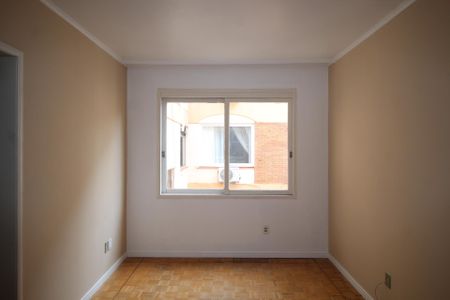 Sala de apartamento para alugar com 2 quartos, 70m² em São João, Porto Alegre