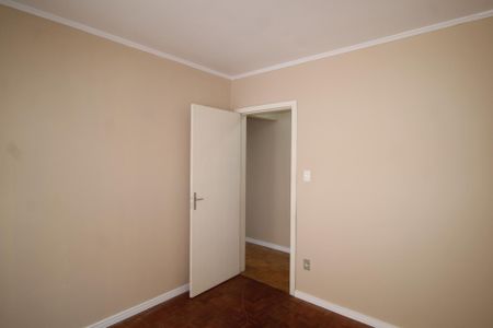 Quarto 1 de apartamento para alugar com 2 quartos, 70m² em São João, Porto Alegre