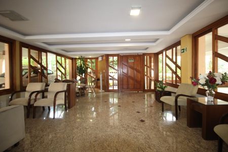 Apartamento para alugar com 70m², 2 quartos e sem vagaHall social