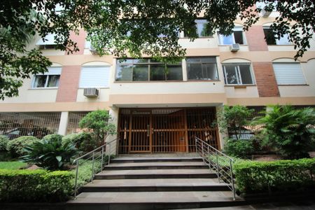 Apartamento para alugar com 70m², 2 quartos e sem vagaFachada