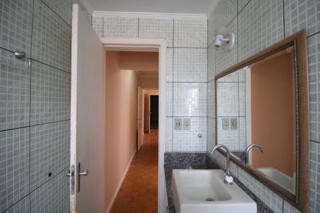 Apartamento para alugar com 70m², 2 quartos e sem vagaBanheiro