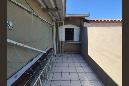 Casa para alugar com 71m², 2 quartos e 1 vagaÁrea externa