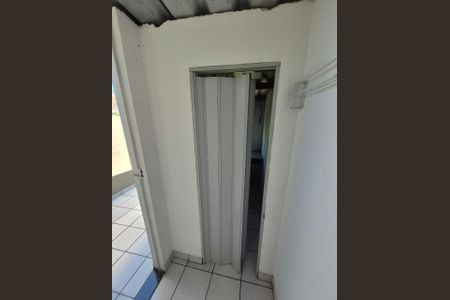 Casa para alugar com 71m², 2 quartos e 1 vagaOutros