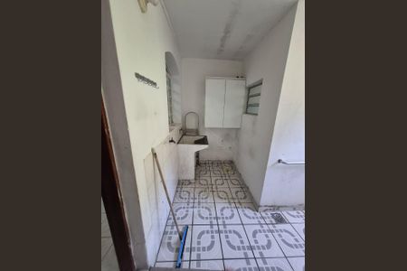 Casa para alugar com 71m², 2 quartos e 1 vagaÁrea de serviço