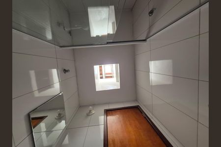 Casa para alugar com 71m², 2 quartos e 1 vagaBanheiro