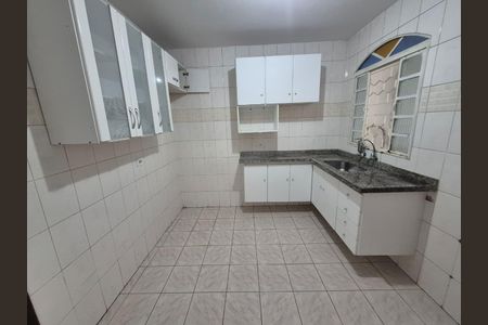 Casa para alugar com 71m², 2 quartos e 1 vagaCozinha