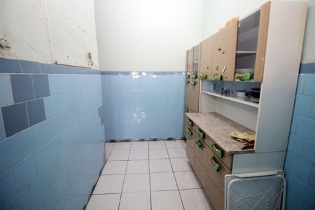 Casa para alugar com 71m², 2 quartos e sem vagaCozinha e Copa