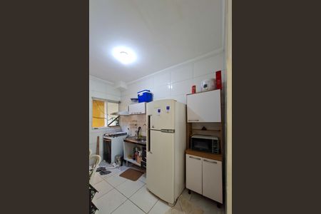 Cozinha  de casa de condomínio para alugar com 2 quartos, 41m² em Princesa, Praia Grande