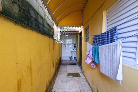 Casa de condomínio para alugar com 41m², 2 quartos e 1 vaga Casa de condomínio para alugar com 41m², 2 quartos e 1 vagaQuintal
