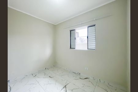 Quarto 2 de casa para alugar com 2 quartos, 65m² em Vila Menck, Osasco