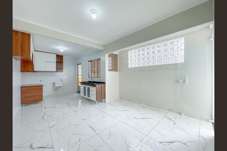 Sala de casa para alugar com 2 quartos, 65m² em Vila Menck, Osasco