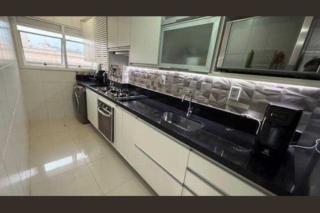 Apartamento à venda com 77m², 3 quartos e 1 vaga