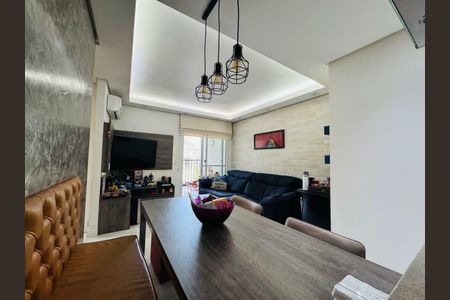 Apartamento à venda com 64m², 3 quartos e 1 vaga